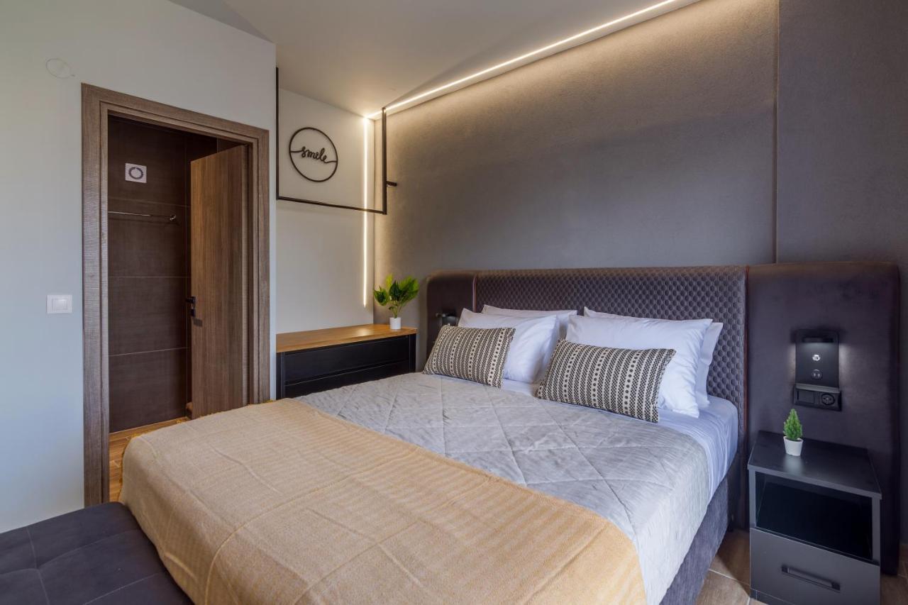 Raise Kornarou City Stay Heraklion  Bagian luar foto